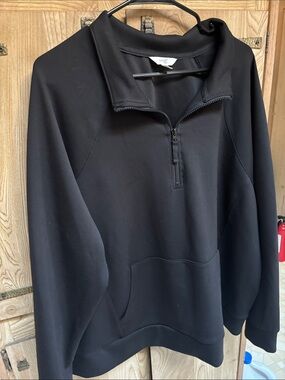 Terra & Sky Women's Plus Size Quarter-Zip Sweatshirt Size 2X color Black